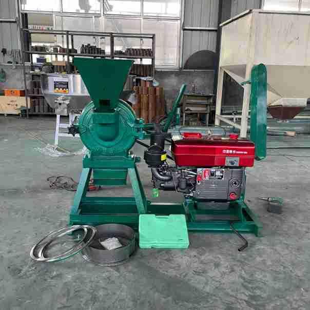 9FC-360齿爪式粉碎立式电磨胡椒饲料K玉米虾机磨碎11酱WTQU磨粉机