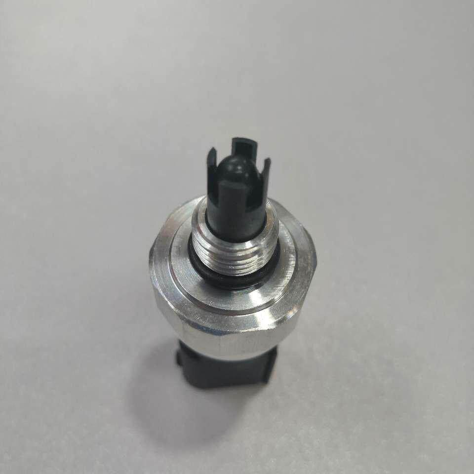 新款直销适用于梅塞德斯-奔驰VALEO 空调压力传感器2038211592汽