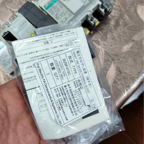 匹配富士漏电断路器KVGEW32E50W63EWE10W外置脱扣0器