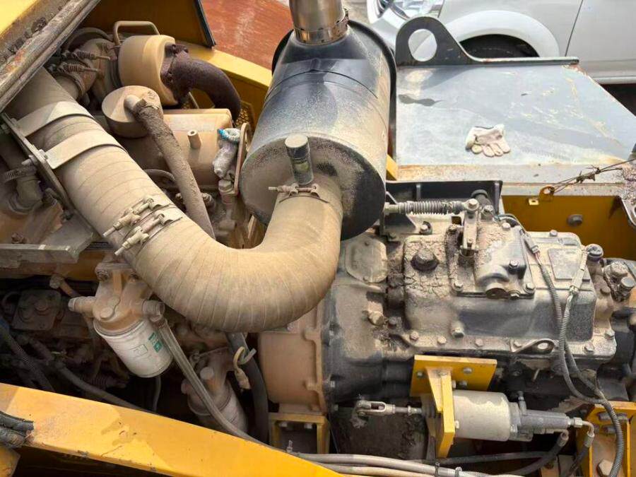 3月28日合肥14年工程机械设备徐工252光轮压路机一台网络拍卖公告