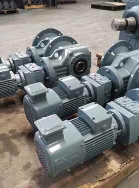 RF107-YVP15KW-8P-34.84M1 减速牙箱 WPEA135-200马达减速机