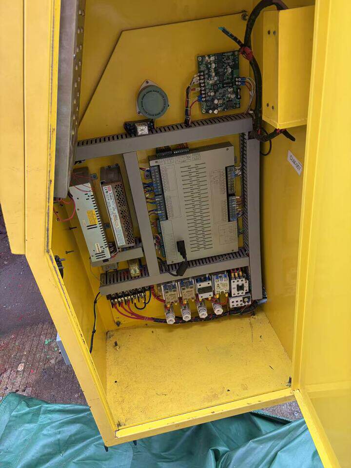 4月14日龙岩市立式注塑机、空压机、热压机、缠绕机等设备一批（东莞）网络拍卖公告