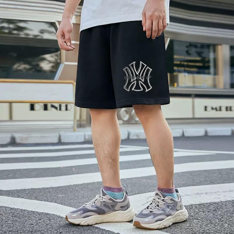 香港潮牌短裤男夏季宽松大码舒适胖子嘻哈街头风运动五分裤薄休闲
