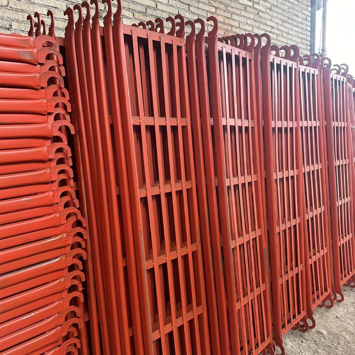 广东脚手架厂红漆踏板加厚浸漆镀锌踏板脚手架配件钢跳板