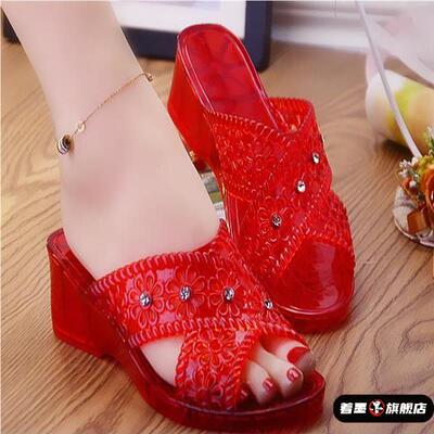 外穿厚底休闲凉水晶夏天防滑透明高跟塑胶拖鞋女坡跟拖鞋妈妈舒适