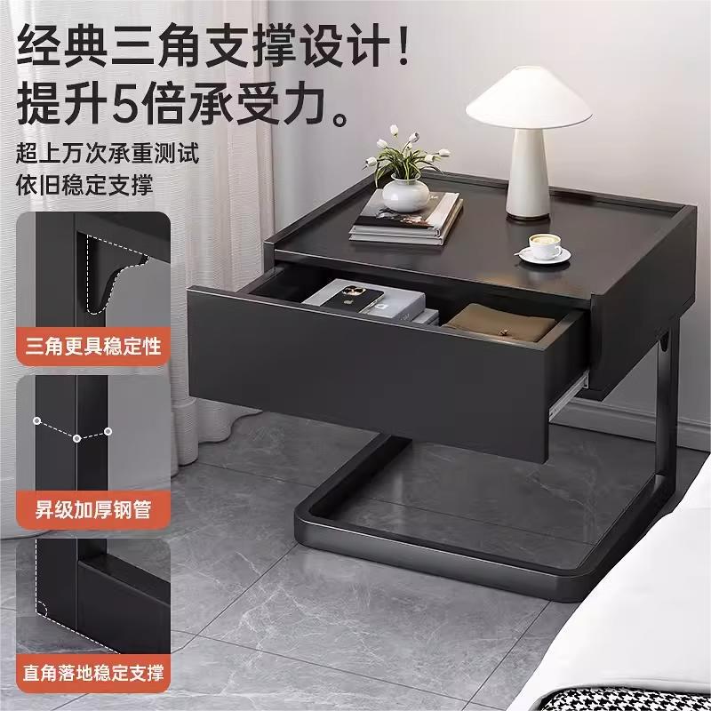 悬浮床头柜2025新款简约现代床边柜酒店轻奢高级感实木床头置物架