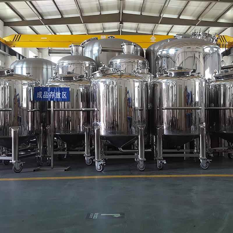 源头工厂不锈钢抛光水箱常用于高纯水处理设备纯化水无菌水箱厂家