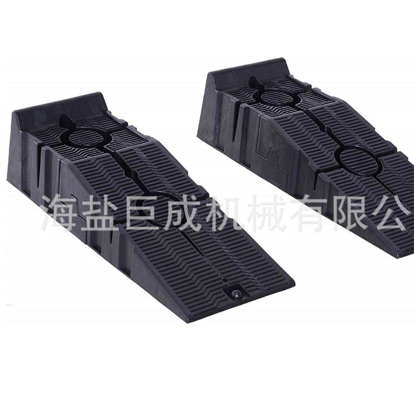 3吨汽车维修塑料坡道/ 3T car plastic ramp/ 维修坡道多功能车载