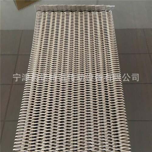 不锈钢加密人字形网带食品果蔬清洗输送带不锈钢烧结炉人字形网带