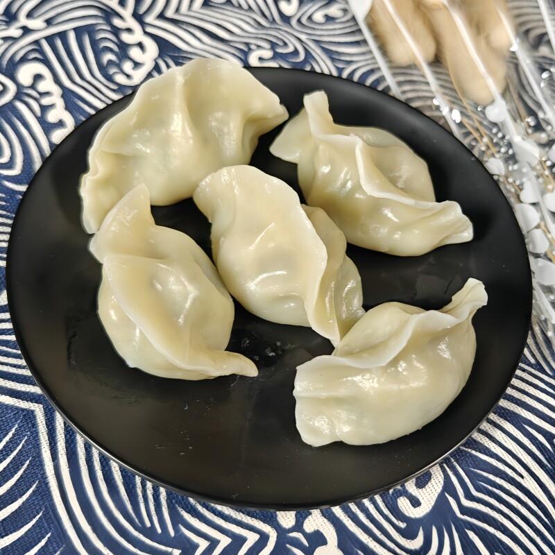 白菜豆腐,素食饺子,无五肉,无葱姜蒜,素食芹菜粉丝,素食馅,