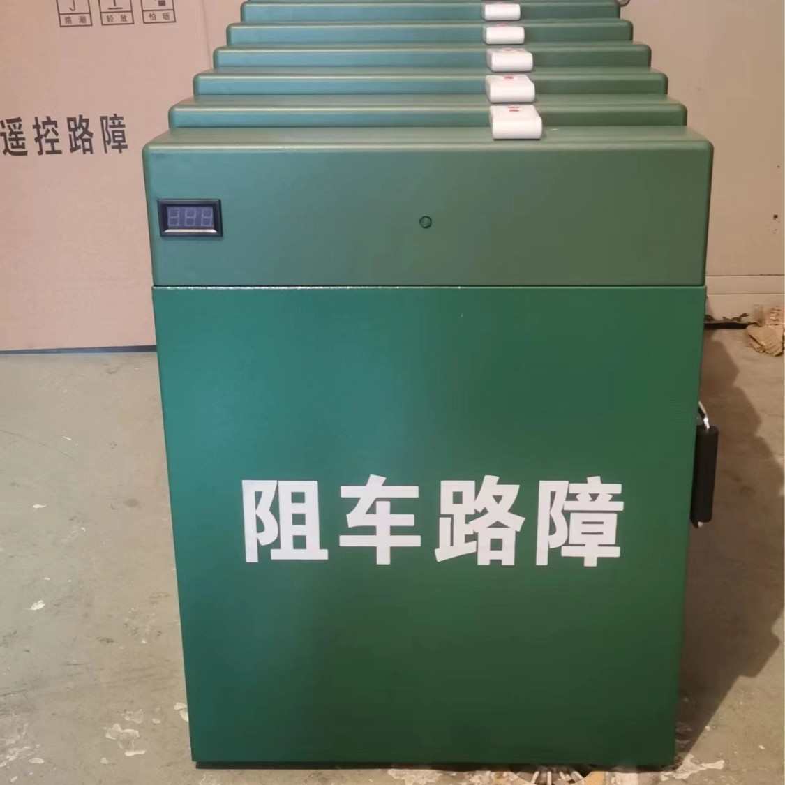 高速公路机场挡车器阻车器阻车路障全自动遥控挡车路障工具