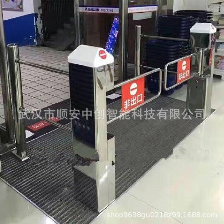 湖北超市感应门闸超市进出口器圆柱摆闸双边护栏自动感应通道闸机