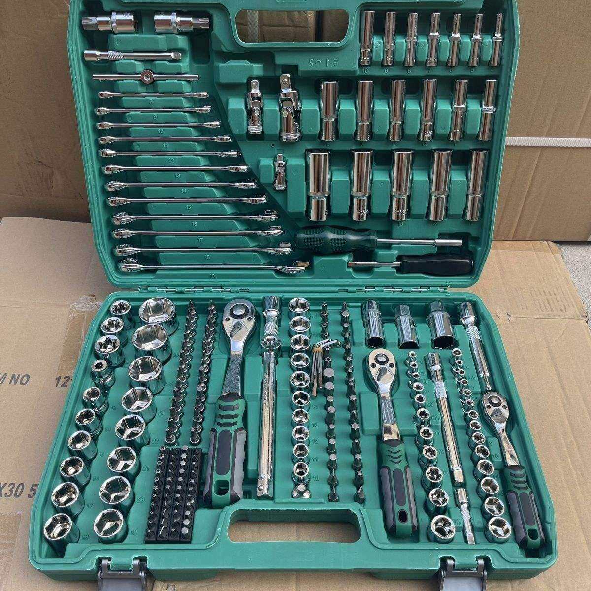 套筒扳手维修工具汽修工具套装修车工具组合工具汽车修理件套121