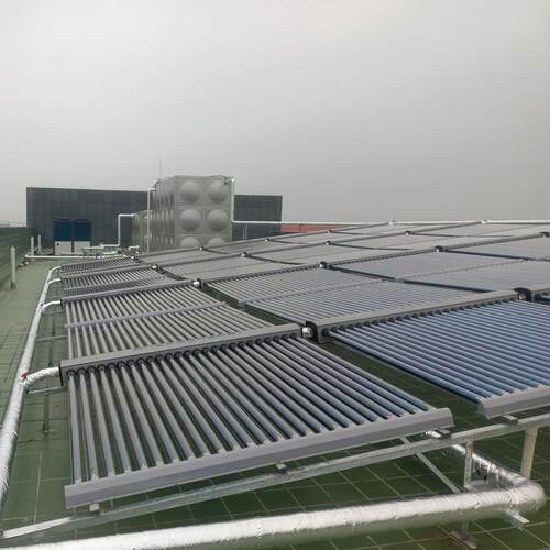 大型空气源热泵热水系统 50管真空管太阳能集热器 能源互补 节能