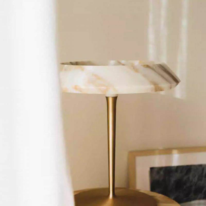 北欧大理石台灯轻奢客厅卧室床头柜装饰摆件高级感氛围感小夜灯