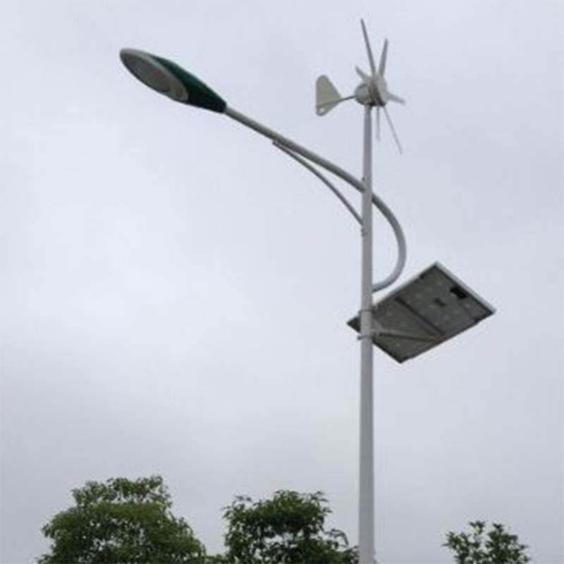 厂家风力太阳能路灯LED风光互补发电LED光控超亮节能省电