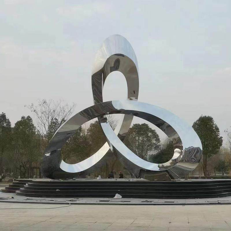 不锈钢现代城市雕塑金铁艺大型创意镜面水滴假山户外景观艺术