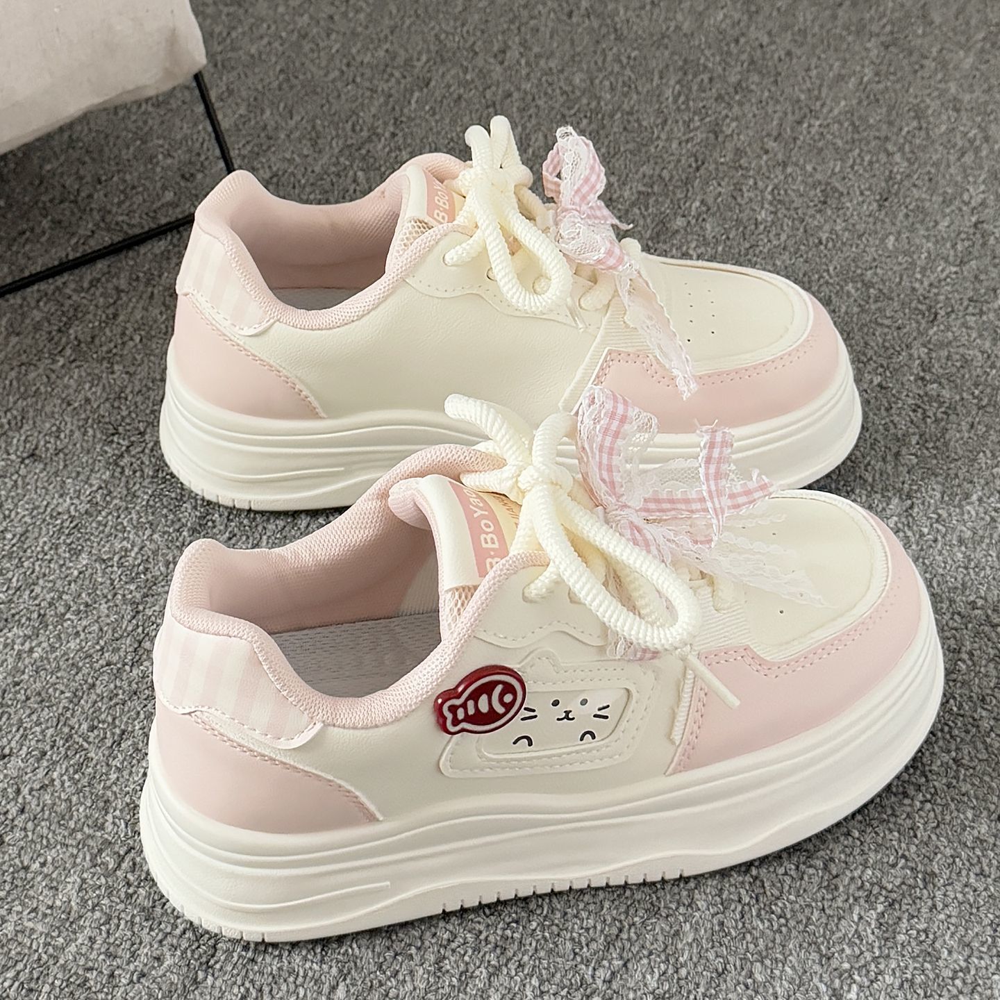 蝴蝶结休闲鞋校园爆款小白老爹鞋