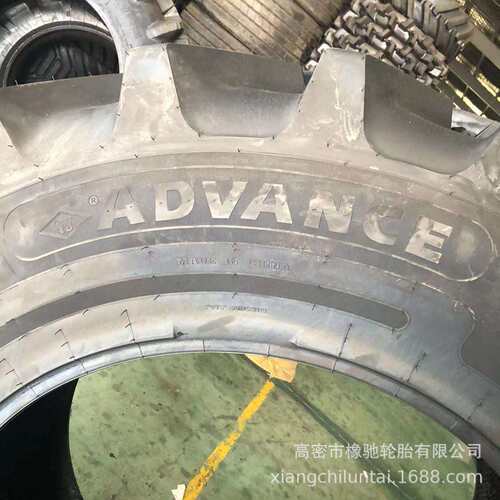 雷沃欧豹MW2304-6 420/85R28 520/80R38 人字花纹农用子午线轮胎