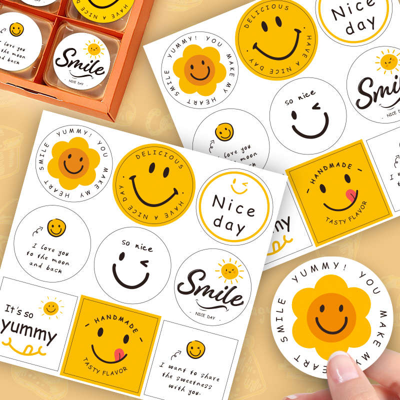 ins风可爱笑脸表情贴纸网红烘焙包装贴纸奶茶杯罐头封口贴装饰