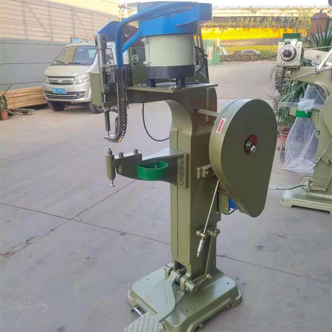 四爪螺母铆钉机家具螺母铆钉机家具铆钉机家具四爪铆钉铆钉机