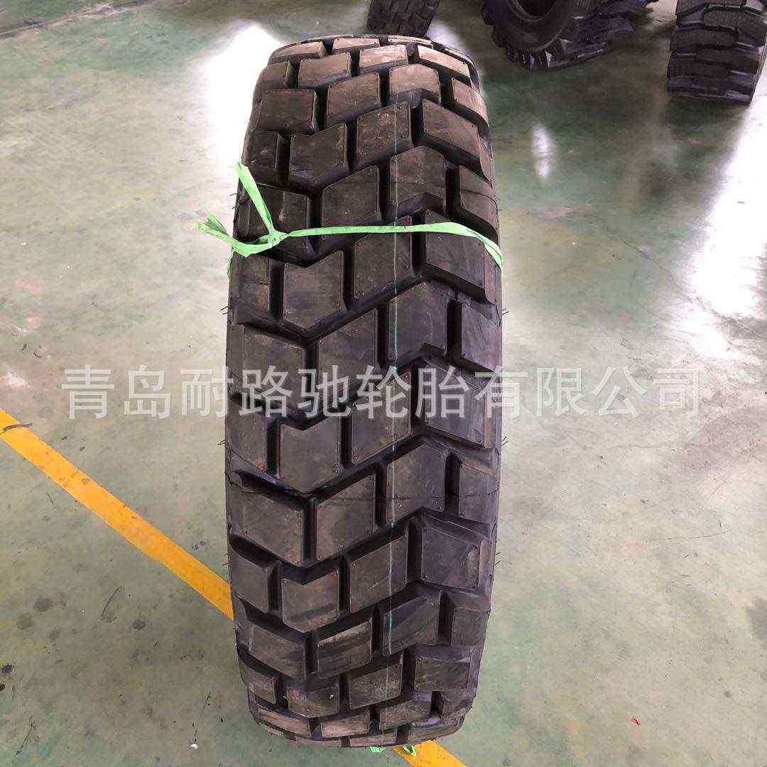 厂家直销东风EQ2102J车型轮胎三角东风12.5R20 东风EQ2082车型11R