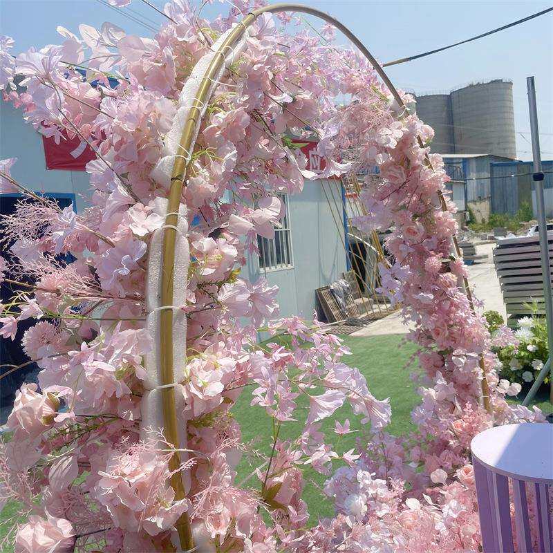新款牛角架仿真花艺婚礼背景装饰假花教堂橱窗展示拱门布置牛角花