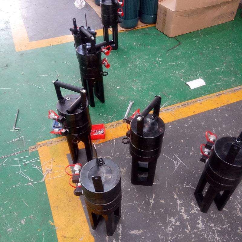 钢筋套筒冷挤压机电动钢筋挤压钳一次成型钢筋挤压成型连接机现货