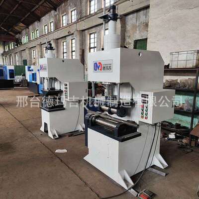 钢管数控校直机 铝管伺服液压调直机 圆棒圆钢自动矫直机