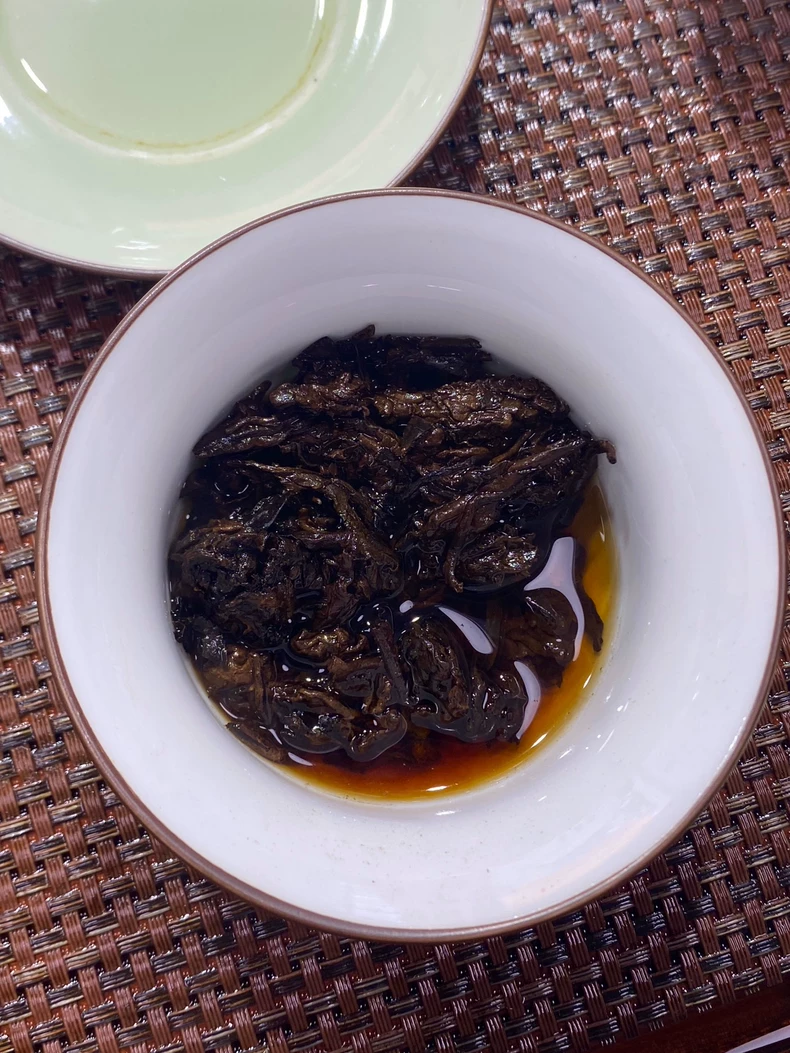 猛海布朗山大樹茶2013年2斤重的老茶頭磚普洱熟茶磚茶茶磚 普洱茶 BUASHOP普洱老茶