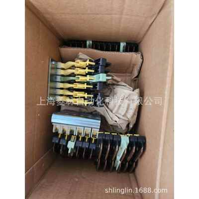 081102-3021 081509-01415 081509-01425德国wampfler稳孚勒碳刷