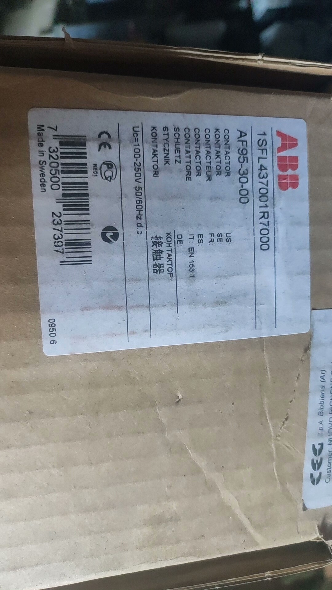 ABB接触器，AF95-30-00，全新带包装一只，电压10