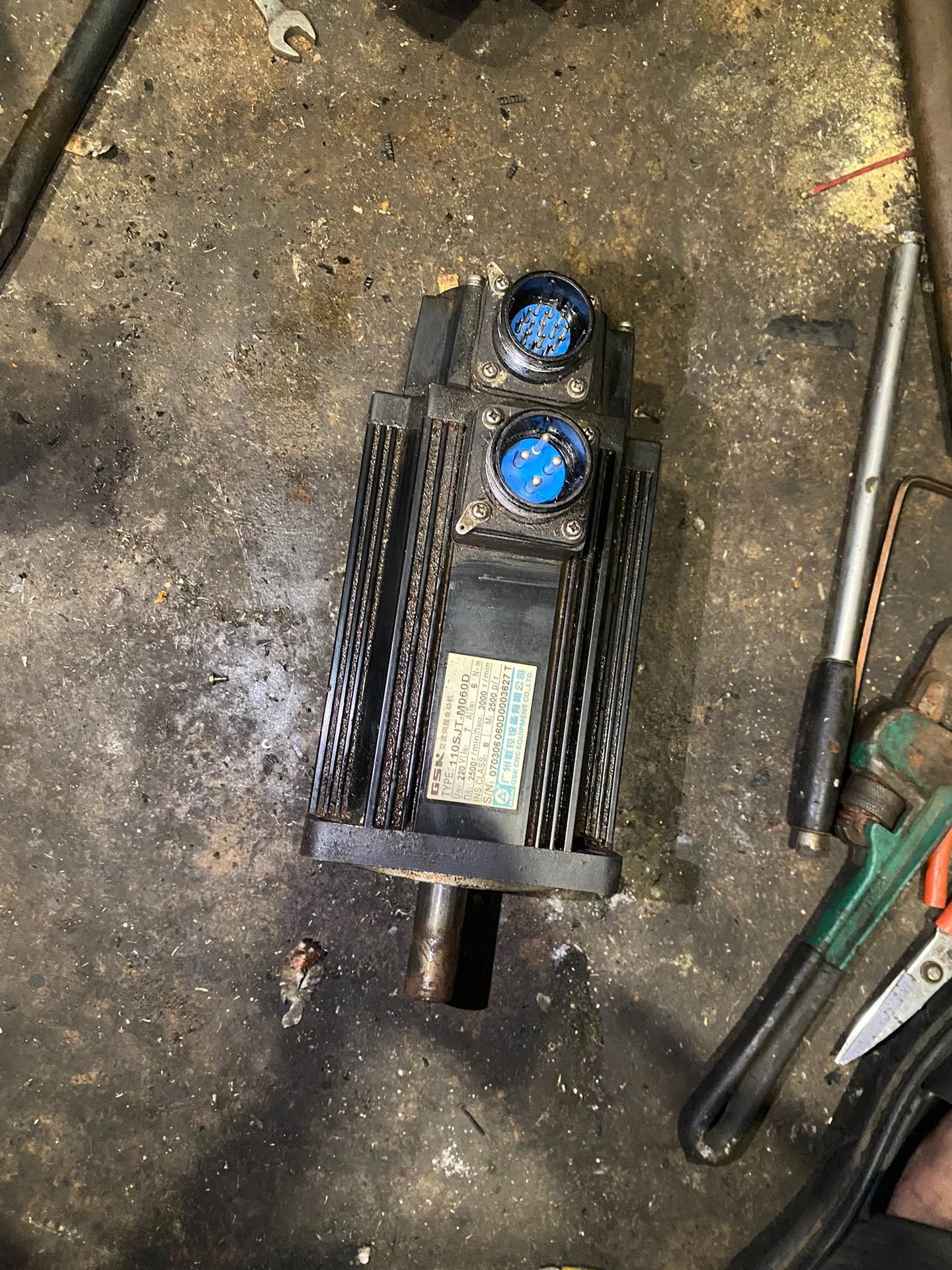 广数伺服电机110SJT-M060D，  功能正常，包好，不