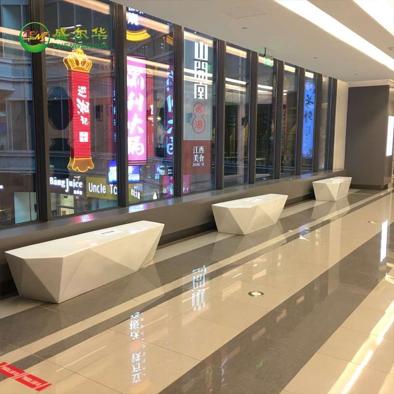 美陈玻璃钢休闲座椅菱形切面长凳户外商场酒店休息凳等候椅子