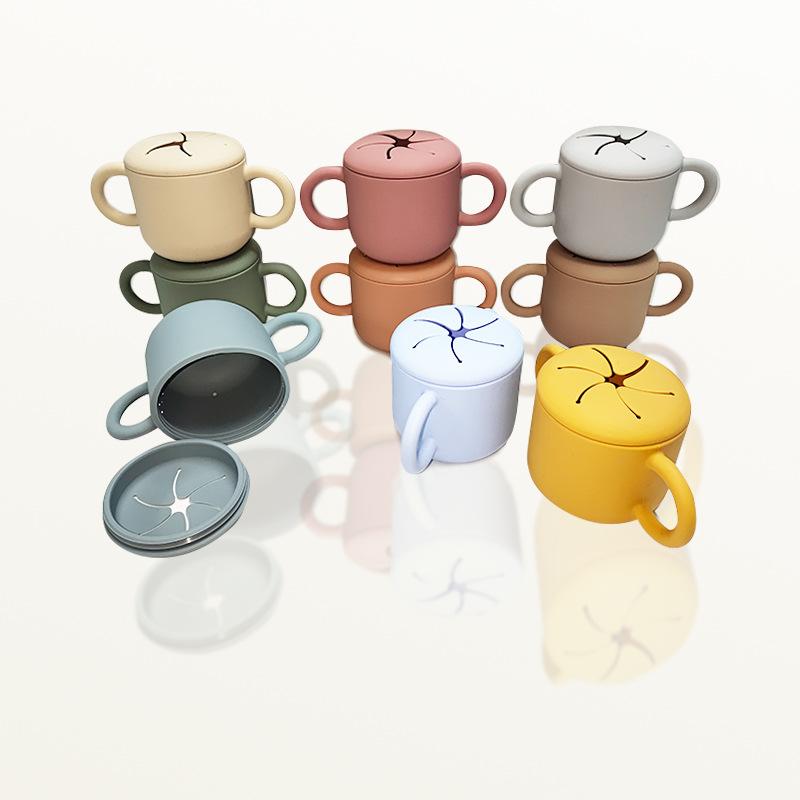 双耳把手式现货宝宝创意花瓣零食食盒硅胶带饮杯开口学饮婴幼儿幼