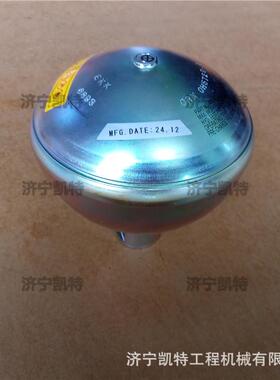 425-62-23751/23750蓄能器 小松装载机WA320/380/470-6配件