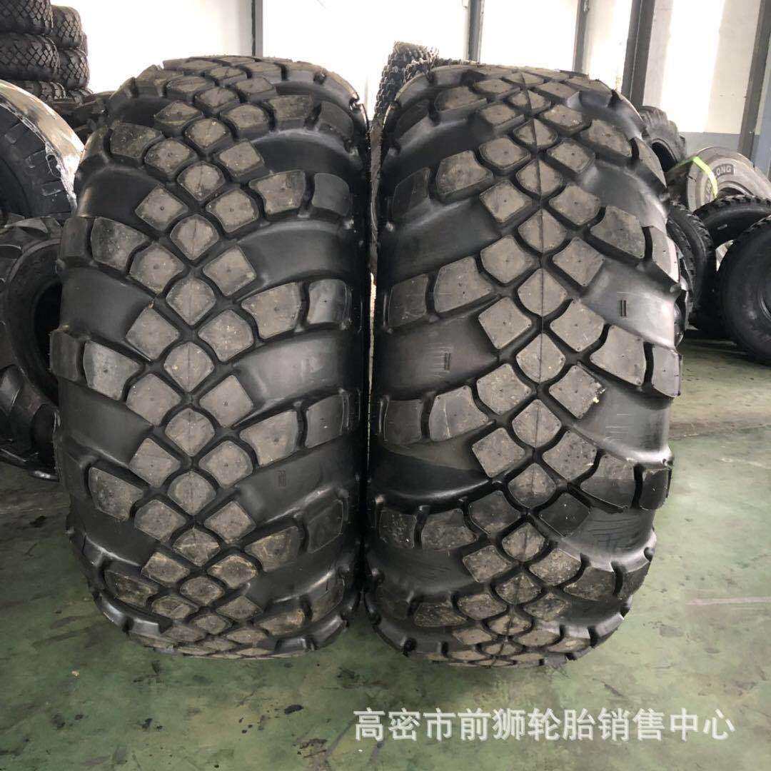 卡车轮胎1300x530-533 1500x600-635 1600x600-685卡车轮胎