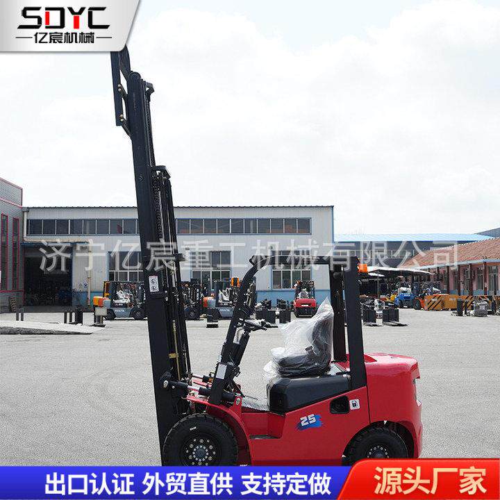 四驱内燃柴油叉车2吨3吨5吨四轮堆搬运设备平衡重式液压装卸车