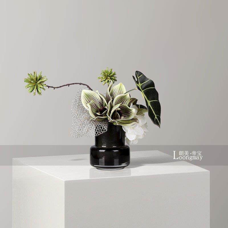 轻奢艺术玻璃小花瓶插花样品屋展示中心会所洽谈桌茶几花艺设计感