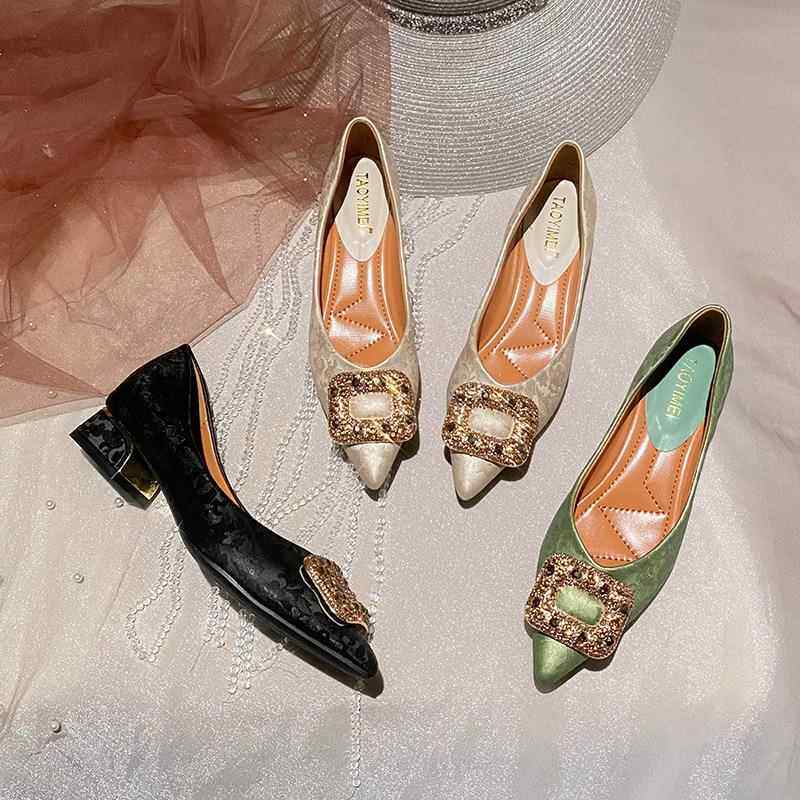 尖头水钻方扣粗跟2026新款中国风新中式3cm中跟不累脚高跟单鞋女