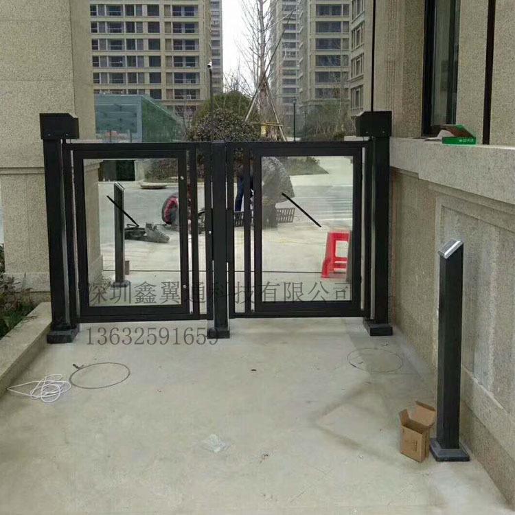 智慧社区广告门人行通道闸小区人行通道广告门智能广告门