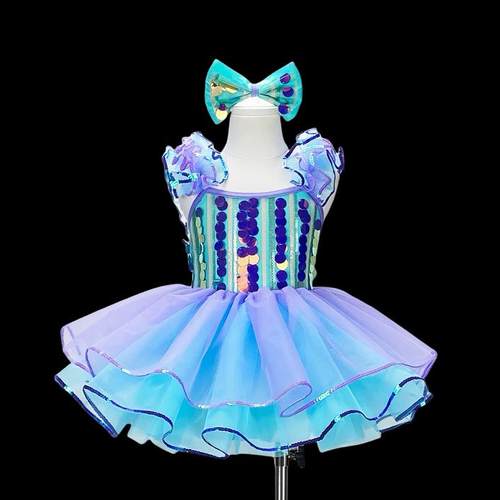 正品冰淇淋的味道出具服小雪糕舞蹈道毛绒抱枕六幼儿园女一表演服