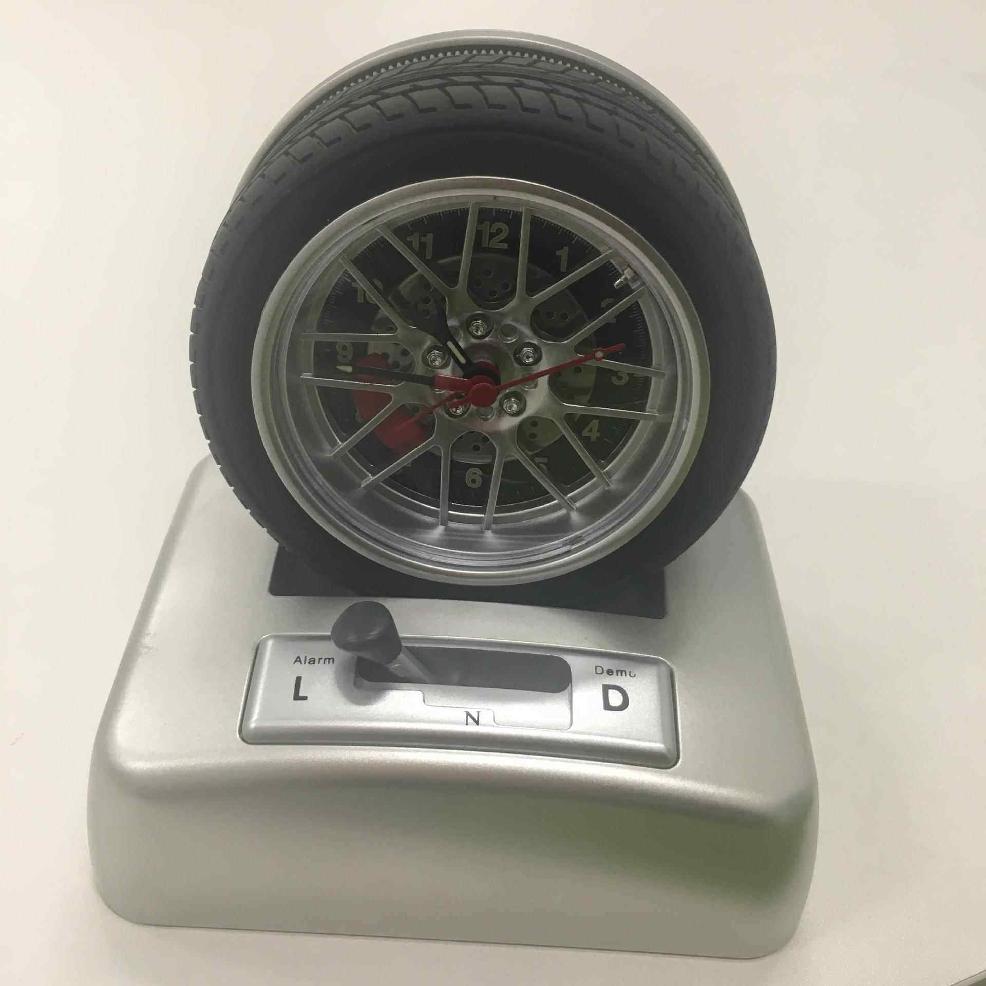电书商子跨境轮胎闹钟V8引擎电闹铃闹钟室房轮胎型旋转卧智能迷你