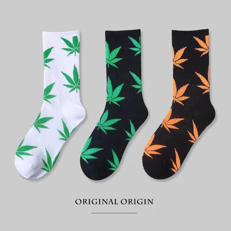 thumbnail for 2026 New Maple Leaf Socks Couple Student Basketball Sports High-Top Moisture-wicking ins Trendy Socks Trendy Brand