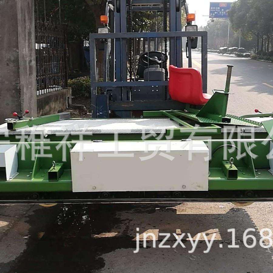 专业供应TPJ-2.5型推铺机塑胶跑道摊铺机优质操场地面专用