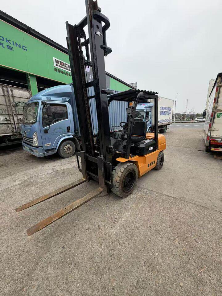 4月3日南昌委托资产处置杭州叉车一台3.5吨起升4.5米国三叉货齐全网络拍卖公告