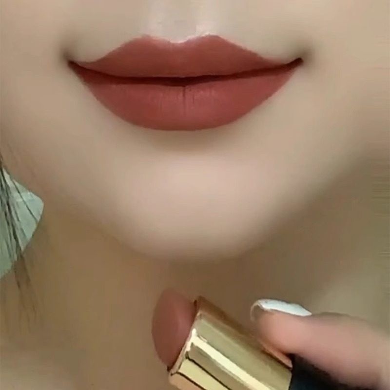 不掉色不沾杯肉桂奶茶色口红雨衣持久保湿不掉色哑光显白温柔滋润