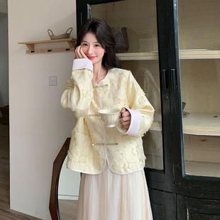 ZOU8605R浅黄色新中式 小个气质减龄圆盘领 套国风扣短外女子春新款