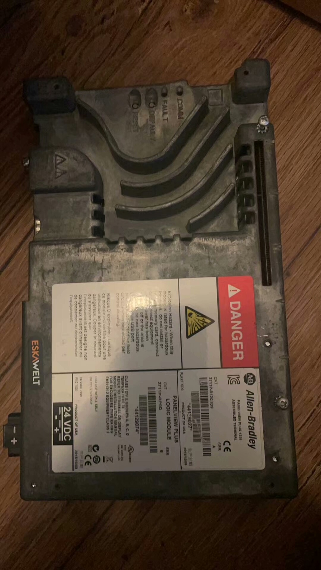 A-B  2711P-B124D9 工程余货 成色较好 原装