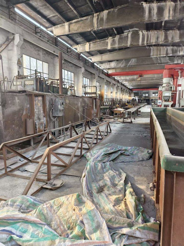 1月19日宜昌湖北宜昌废铁废旧机械设备一批打包拍卖（具体包括：废铁、变压器、行车、铝材生产分拣设备等。）网络拍卖公告